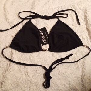 NWT Israella Hilary Elegant Black Triangle & Metallic Silver Acrylic Beads Sz L